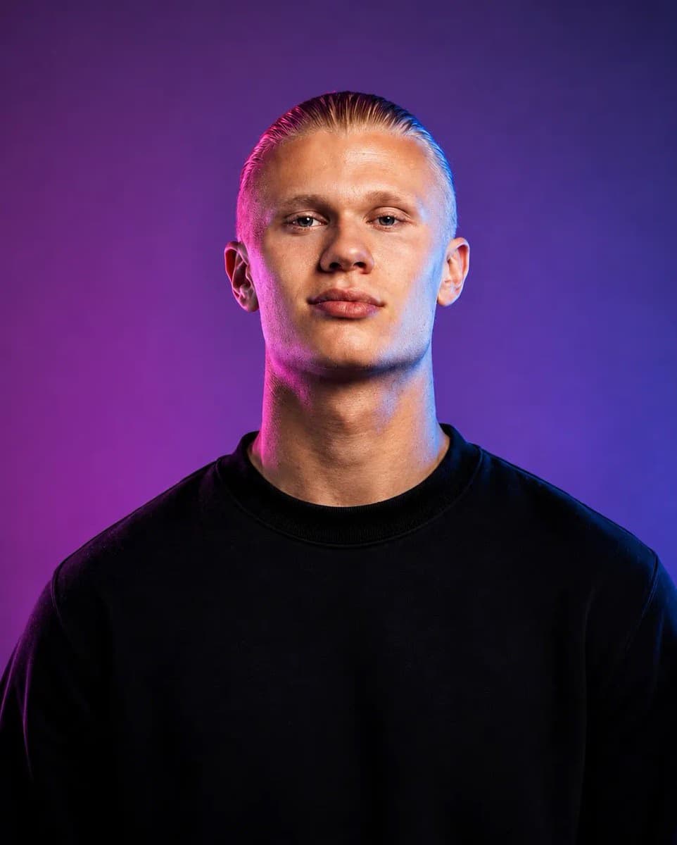 Cinematic Studio Portrait with Two-Tone Lighting